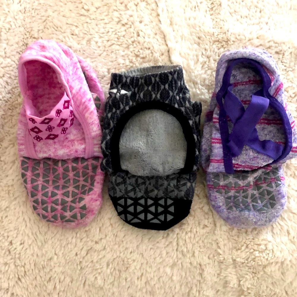 3 pairs grip socks 4 Pilates, barre, yoga
